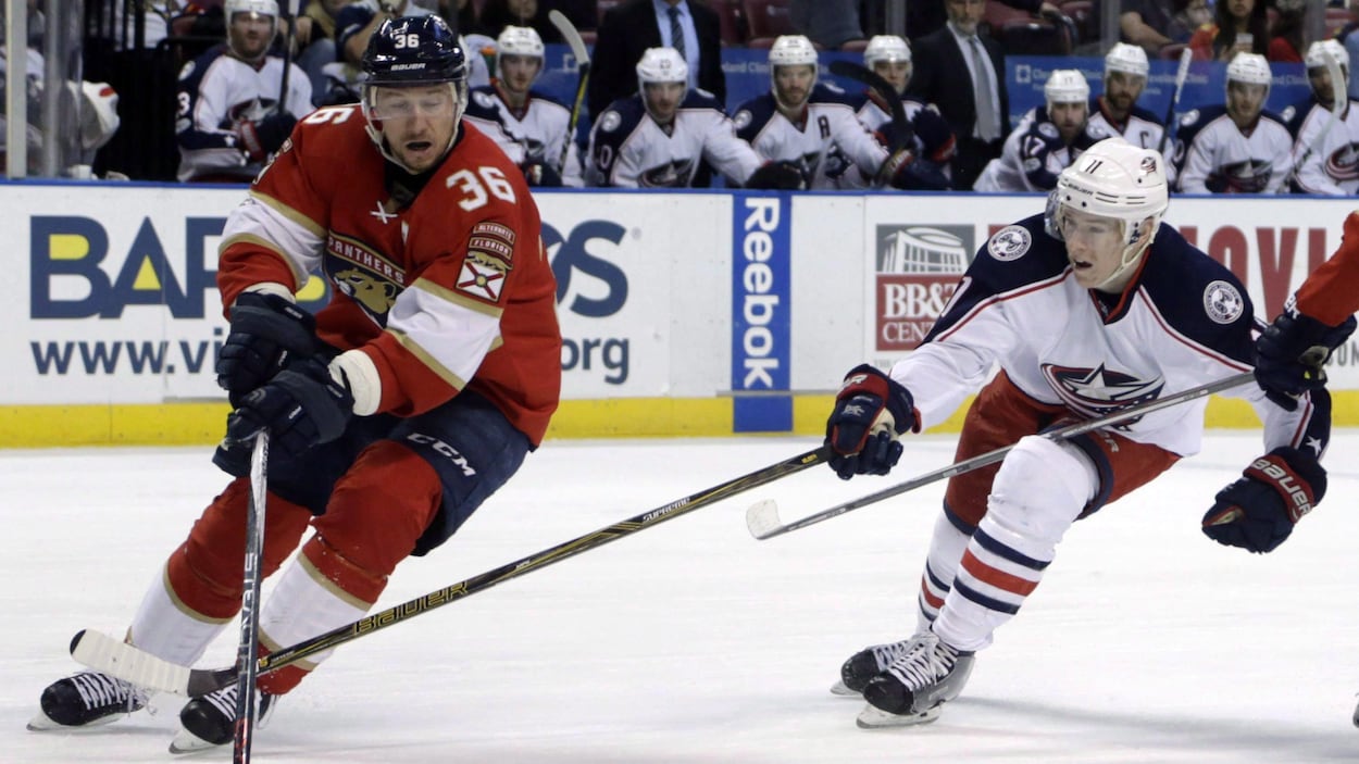 Le vétéran attaquant Jussi Jokinen a signé un contrat d'une saison avec les Oilers d'Edmonton. Le vétéran attaquant Jussi Jokinen a signé un contrat d'une saison avec les Oilers d'Edmonton.