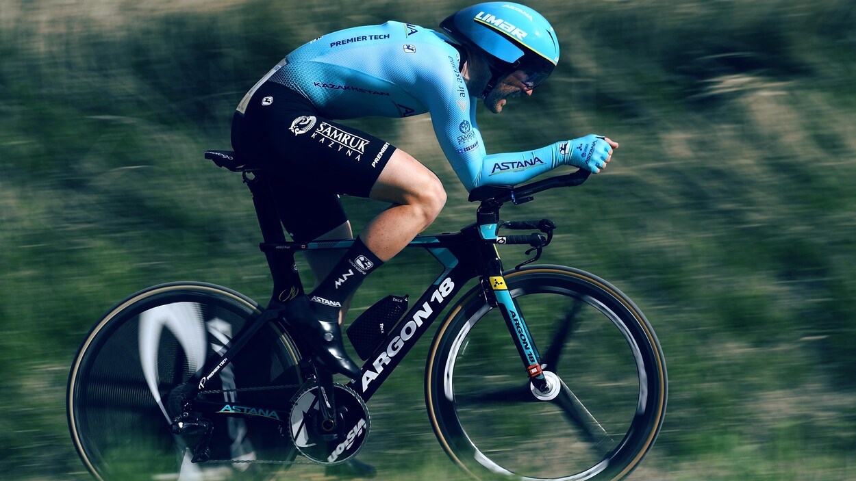 Hugo Houle en plein effort. Hugo Houle en plein effort.
