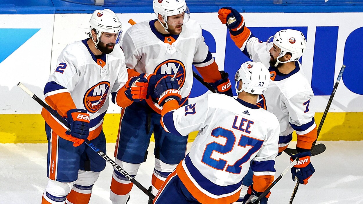 Le Lightning écrase les Islanders Le Lightning écrase les Islanders