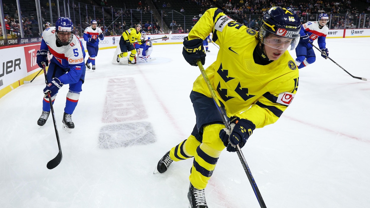Ivar Stenberg délivre la Suède dans le premier match du mondial junior