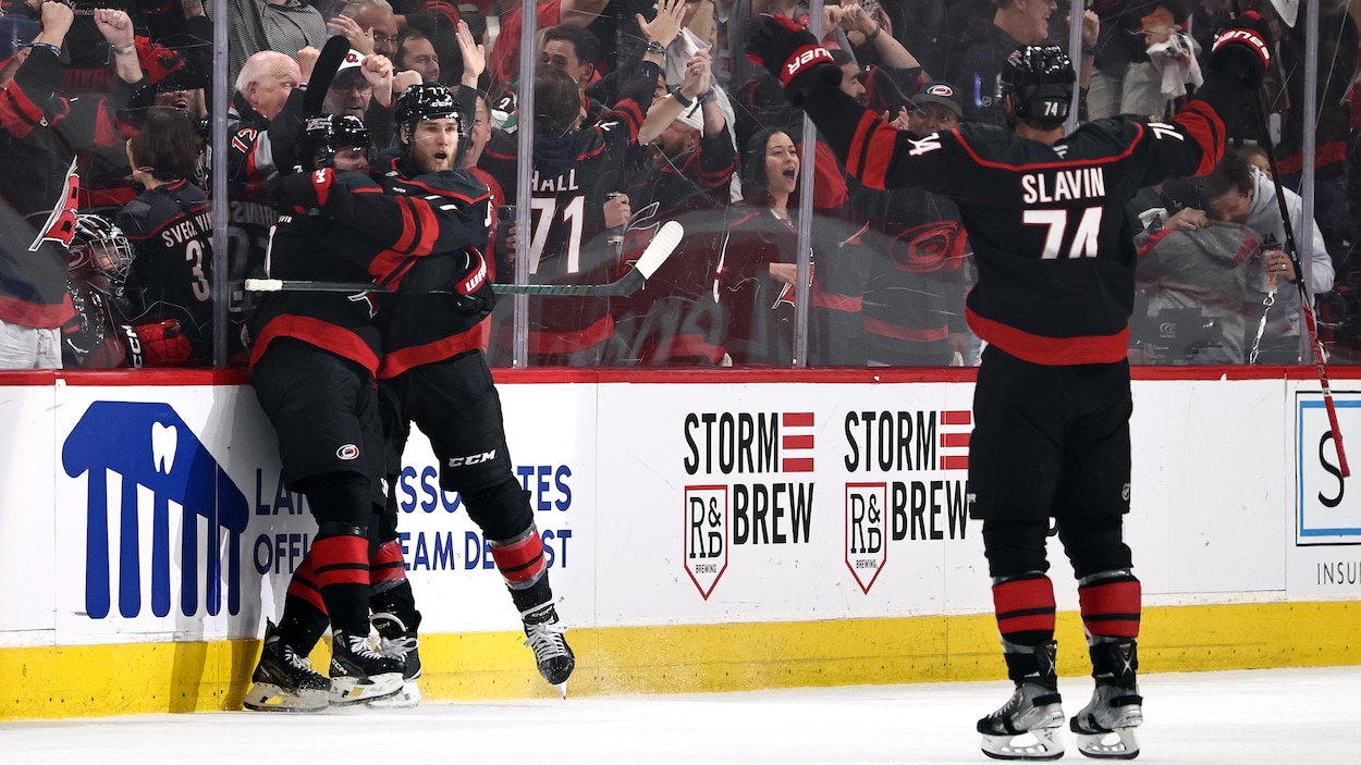 Les Hurricanes se lèvent et créent l’égalité en finale de la Coupe Stanley