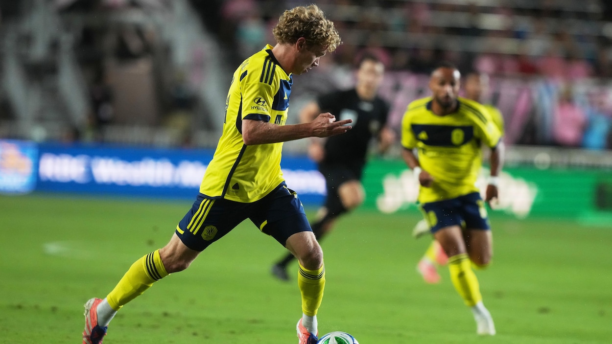 Le Los Angeles FC obtient Jacob Shaffelburg du Nashville SC