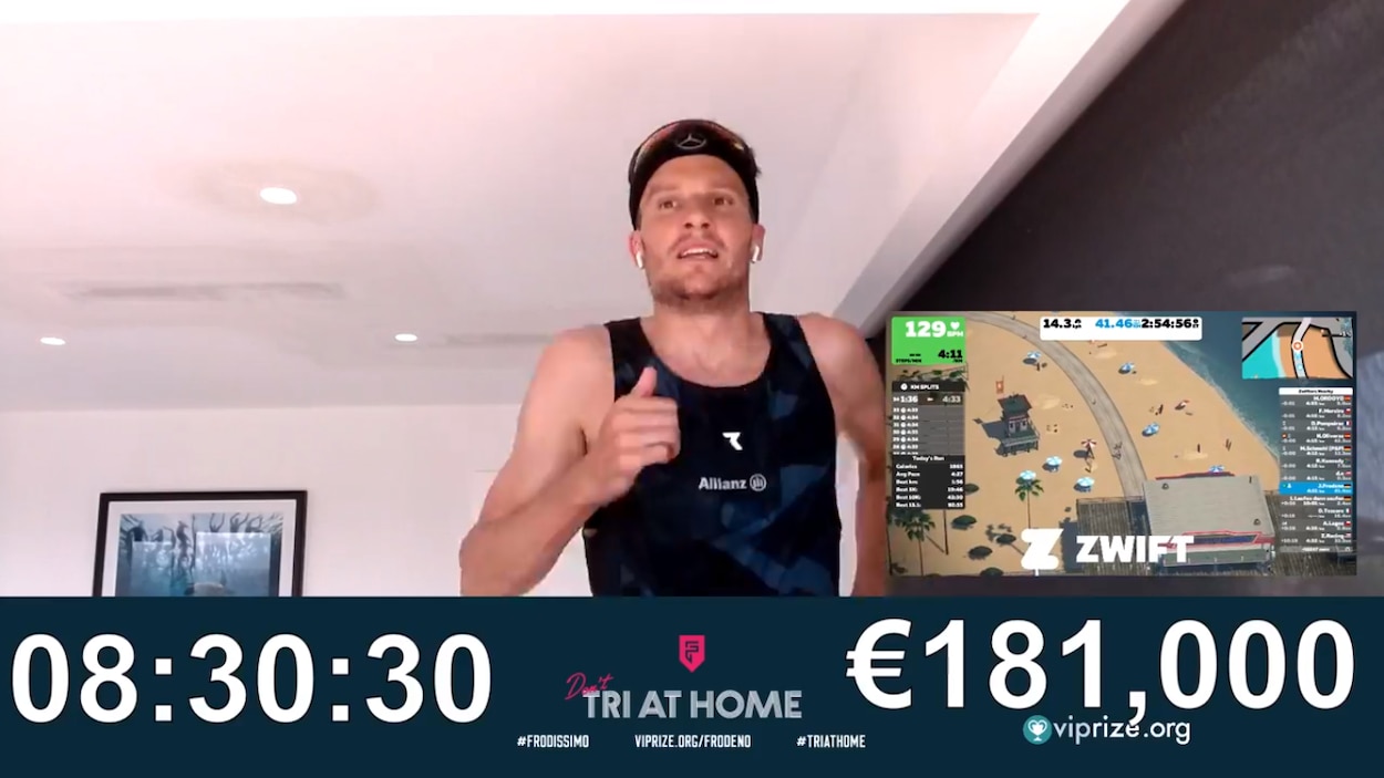 Le triathlonien allemand Jan Frodeno lors de son Ironman à la maison.