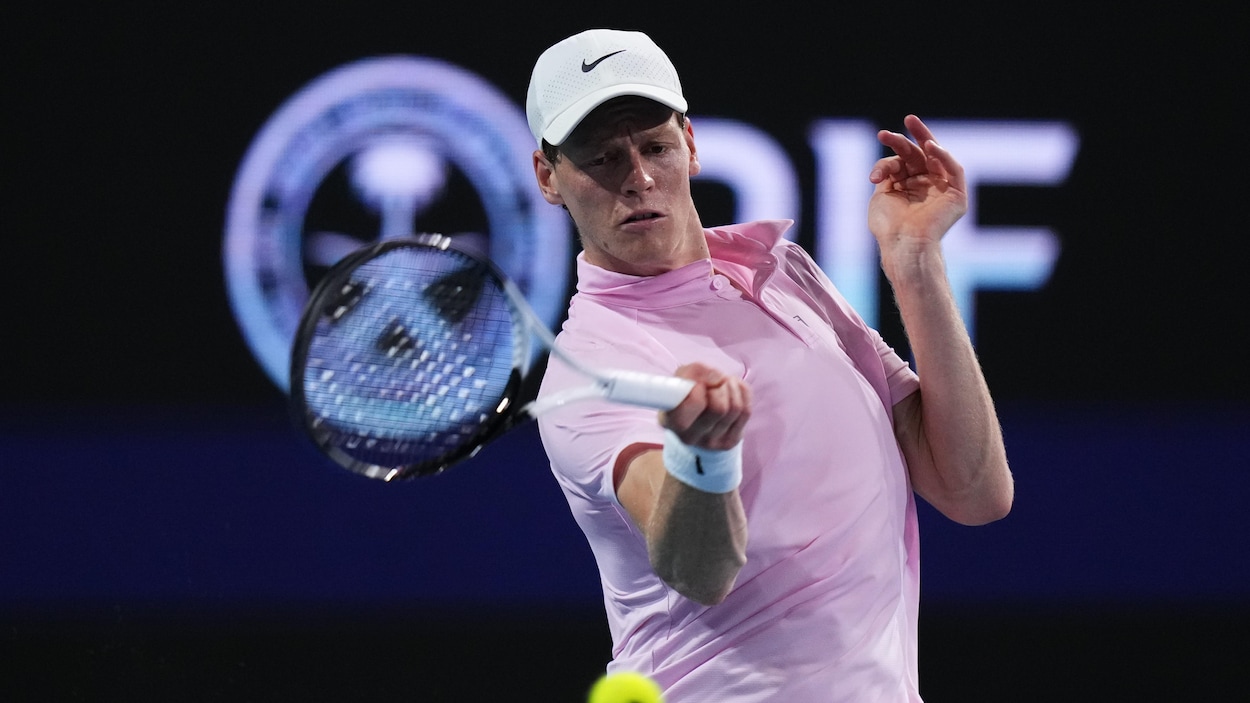 Sinner solide contre Michelsen, passe en quarts à Miami