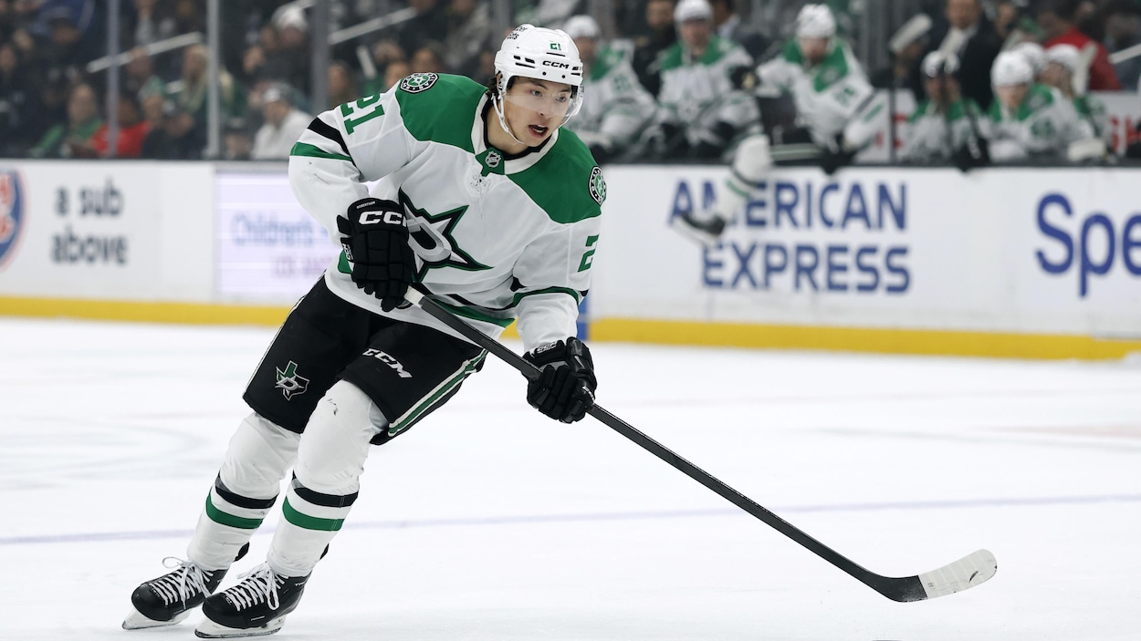 Jason Robertson accepte un pacte de 12 M $ avec les Stars de Dallas