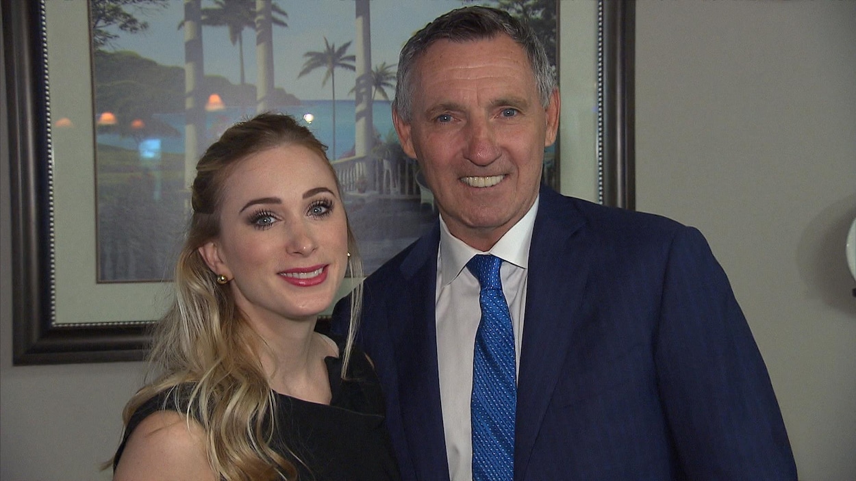 Joannie Rochette et Denis Savard sont intronisÃ©s au Temple de la RenommÃ©e du PanthÃ©on des sports du QuÃ©bec.