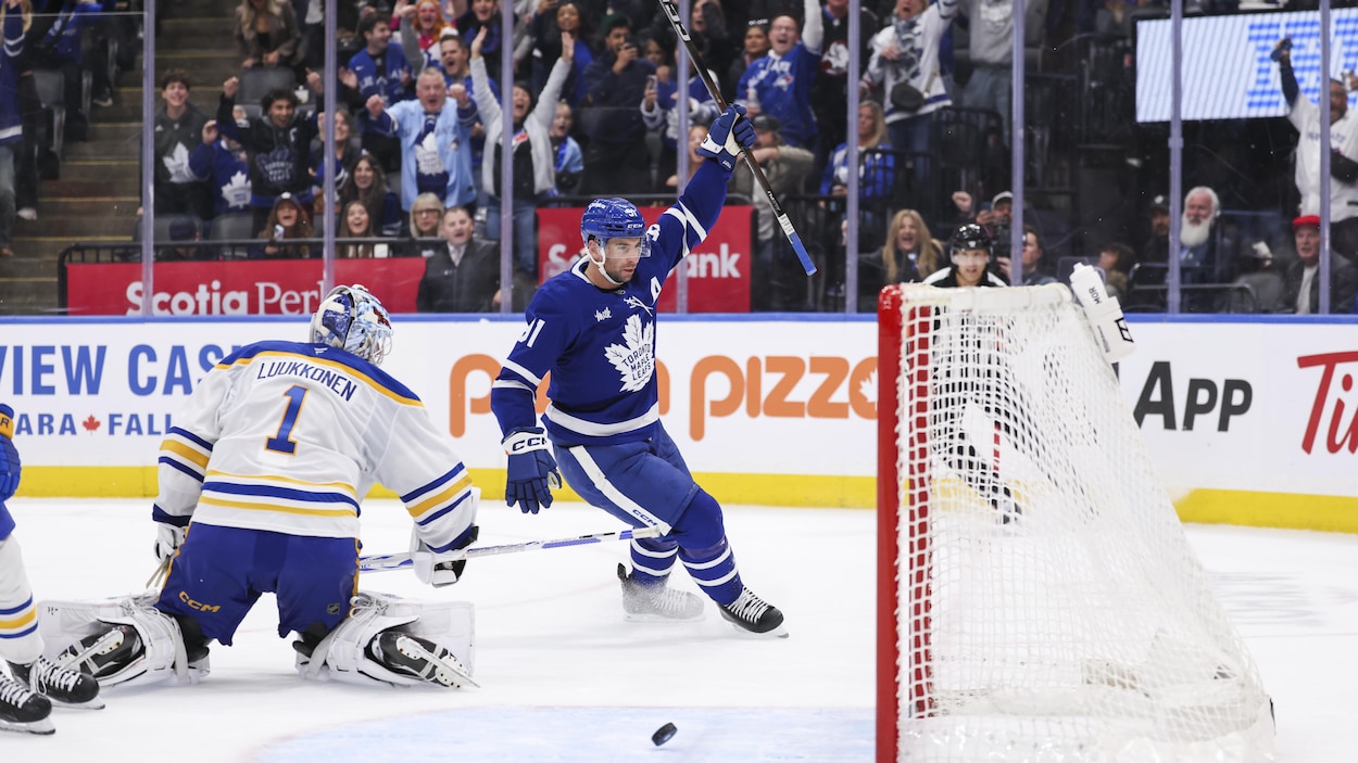 John Tavares tranche en prolongation face aux Sabres