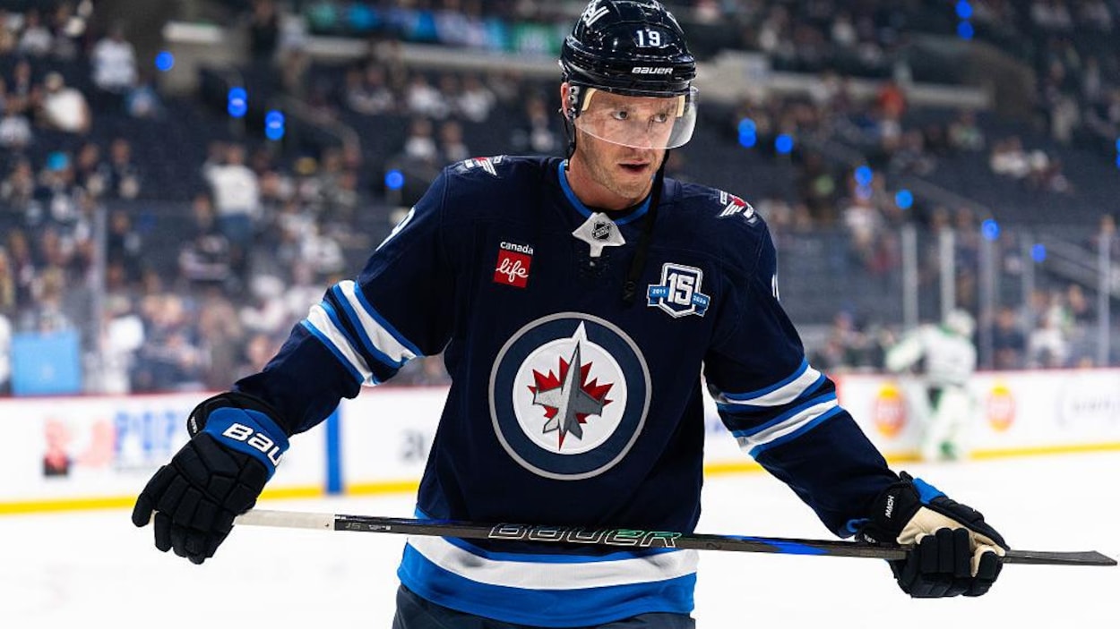 Dahlin, Landeskog et Toews finalistes au Masterton
