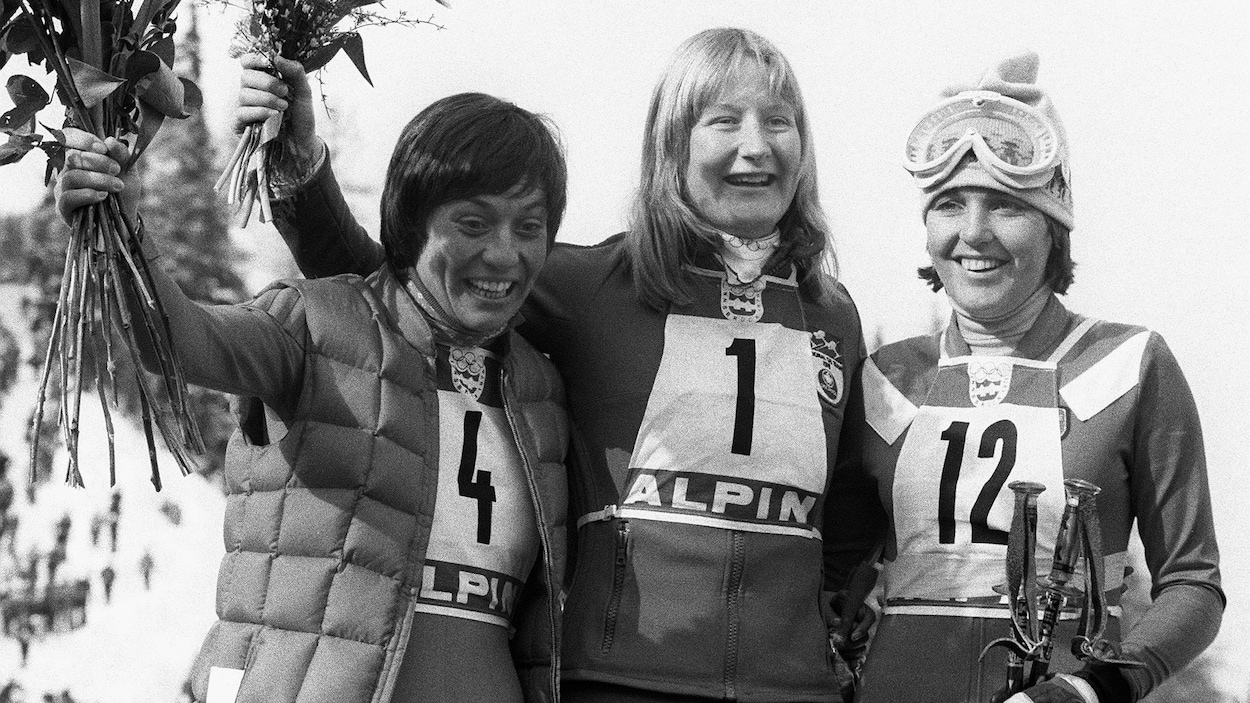 Kathy Kreiner a remporté la médaille d'or au slalom géant aux Jeux olympiques d'hiver de 1976. Kathy Kreiner a remporté la médaille d'or au slalom géant aux Jeux olympiques d'hiver de 1976.