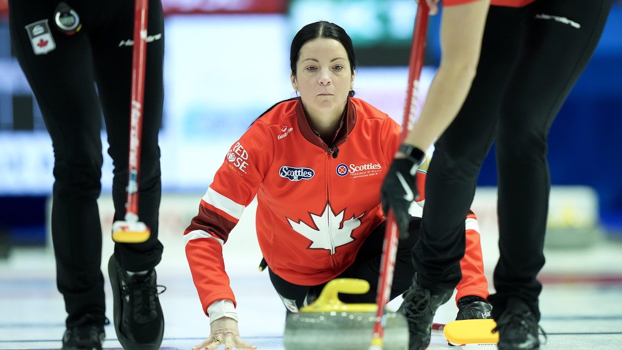 Einarson se qualifie pour les éliminatoires du Tournoi des cœurs