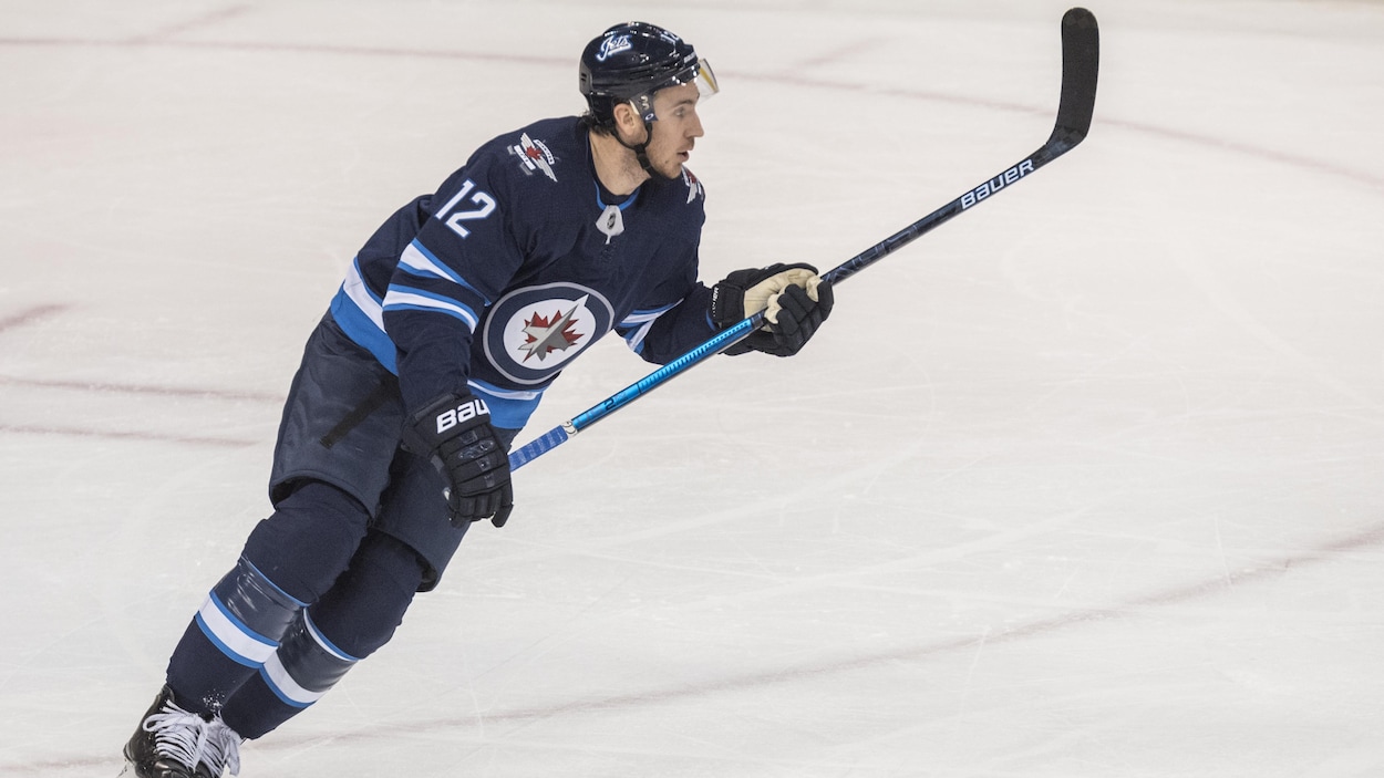 Kevin Hayes (no 12)