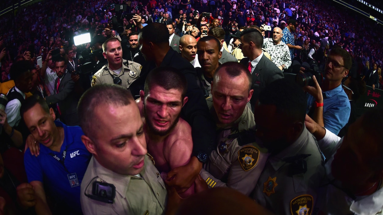 Nurmagomedov et McGregor suspendus pendant 10 jours Nurmagomedov et McGregor suspendus pendant 10 jours