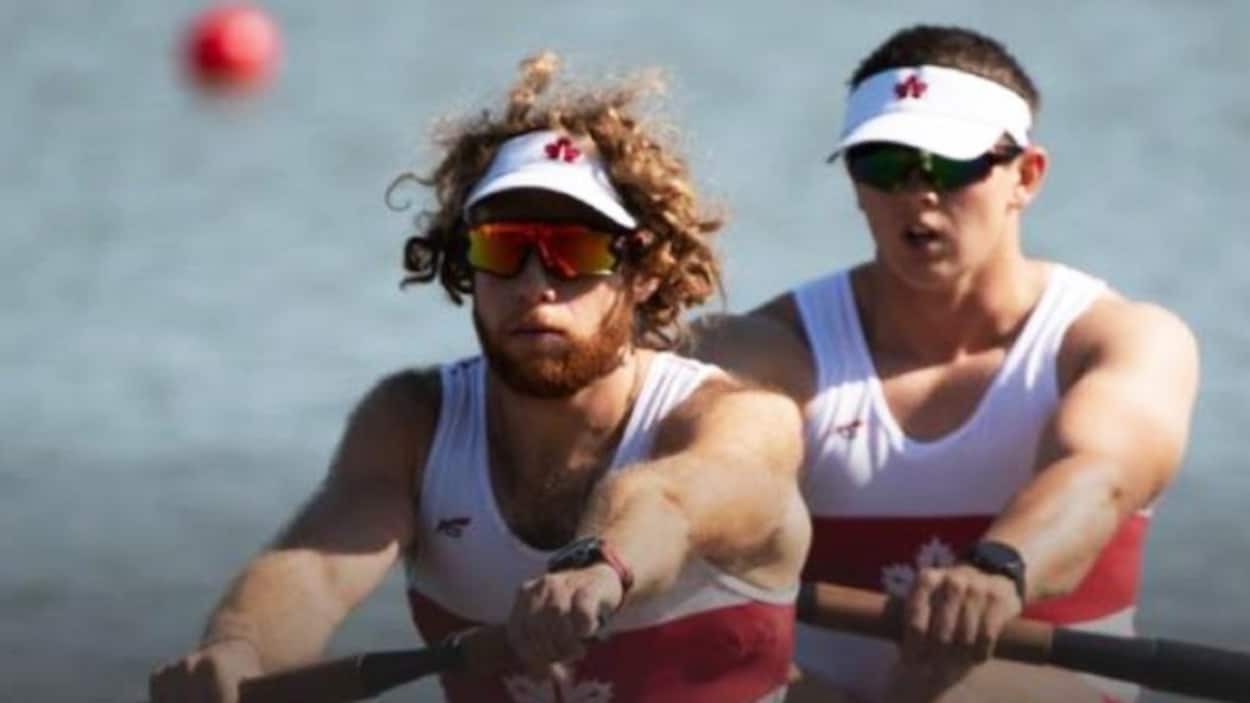 Kyle Frederickson et Andrew Todd Kyle Frederickson et Andrew Todd