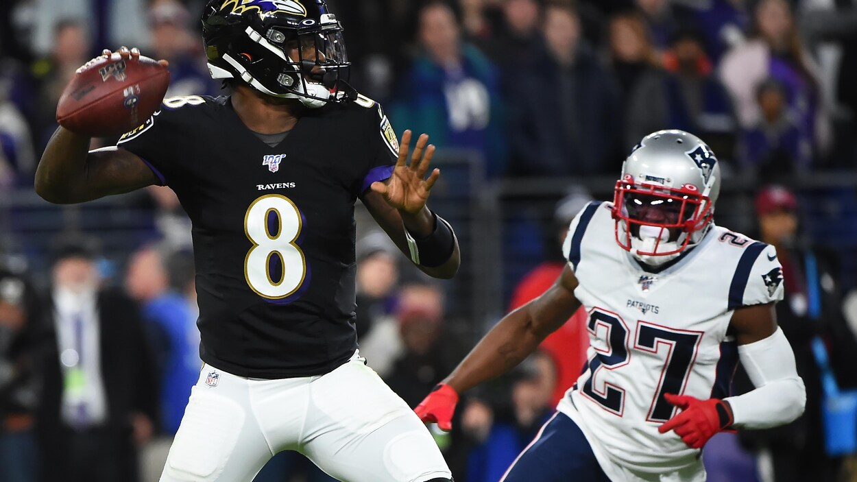 Un jour des Patriots le pourchasse.