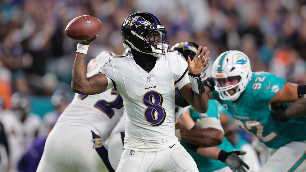 Retour réussi pour Lamar Jackson face aux Dolphins