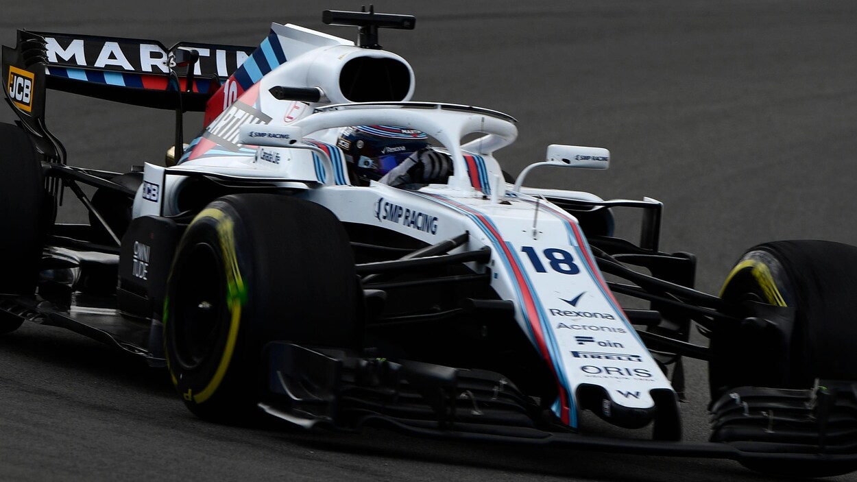 Lance Stroll pilote la Williams FW41 à Barcelone Lance Stroll pilote la Williams FW41 à Barcelone