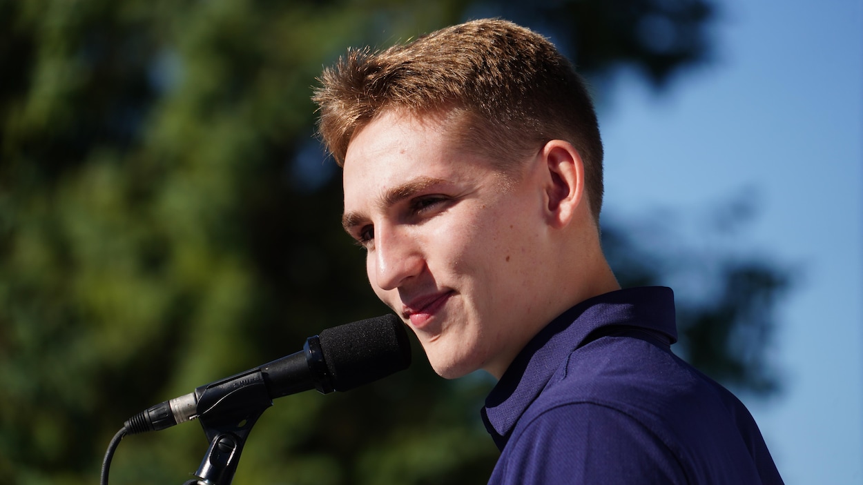Lane Hutson aurait aimé commencer la saison avec un nouveau contrat