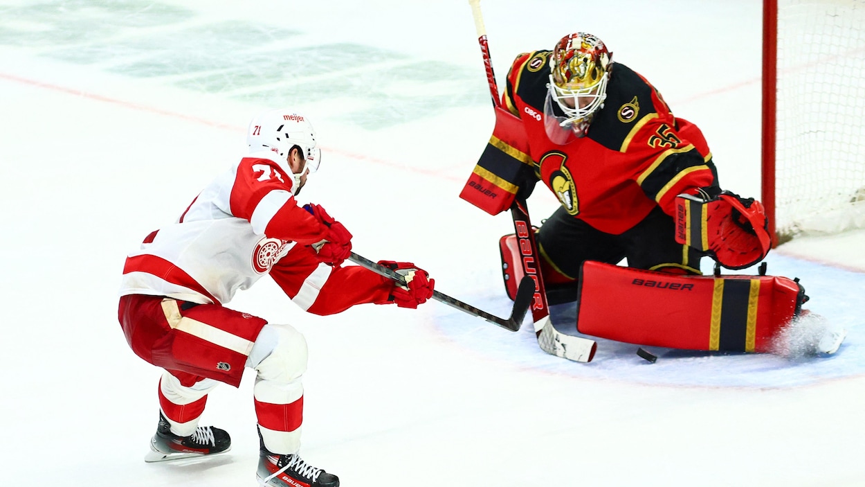 Larkin et Gibson permettent aux Red Wings de vaincre les Sénateurs