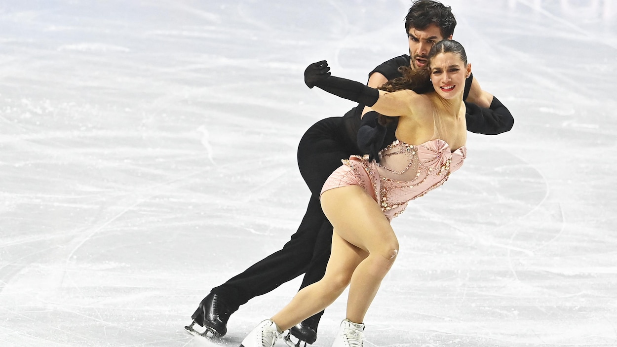 Fournier Beaudry et Cizeron 1ers après la danse rythmique aux mondiaux de Prague