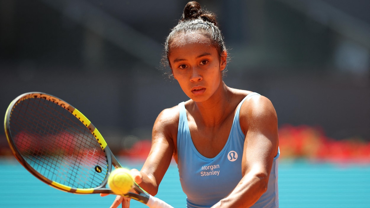 Leylah Annie Fernandez battue d’entrée de jeu au Trophée Clarins