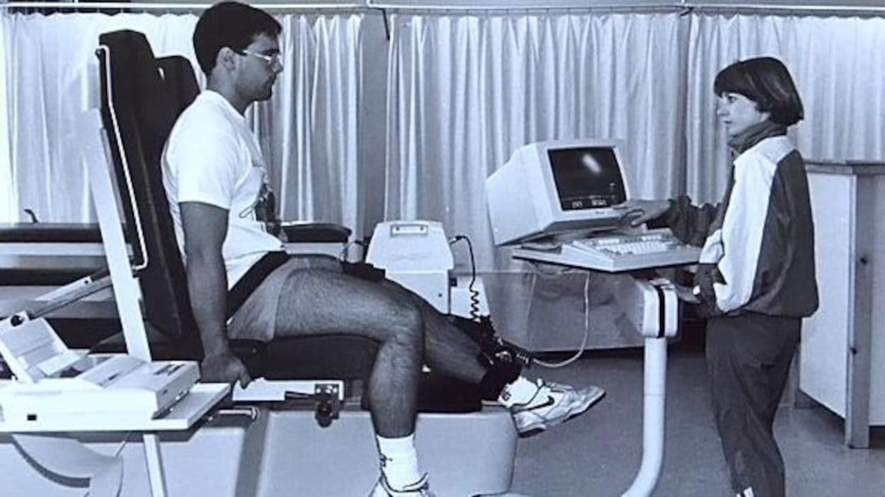 Un patient en physiothérapie