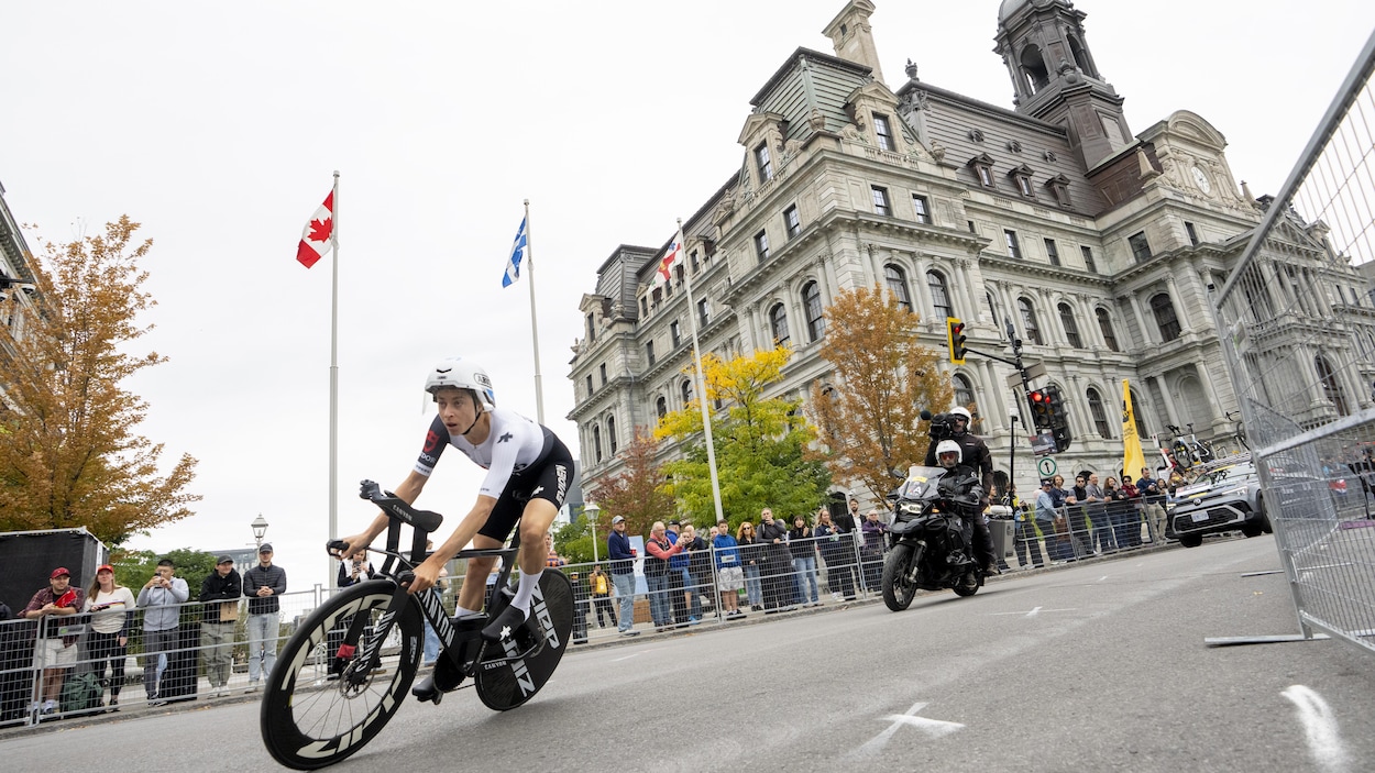 Marlen Reusser conserve son titre mondial du contre-la-montre à Montréal