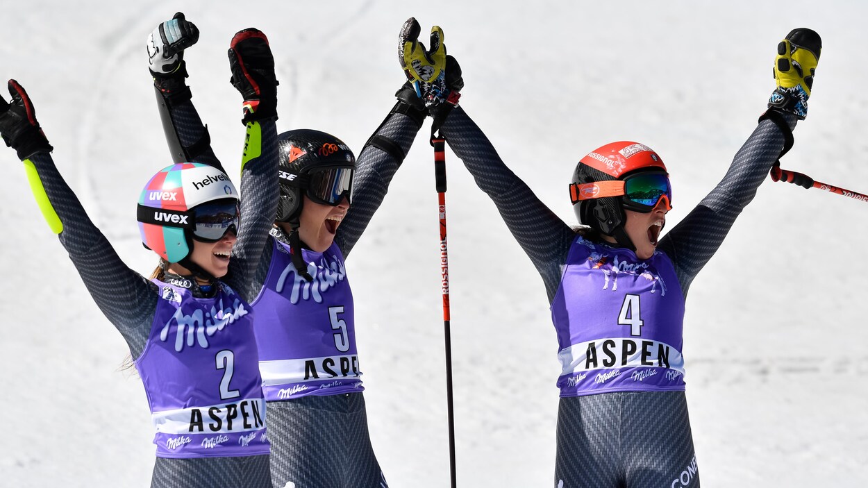 Marta Bassino (gauche), Sofia Goggia (centre) et Federica Brignone (droite)