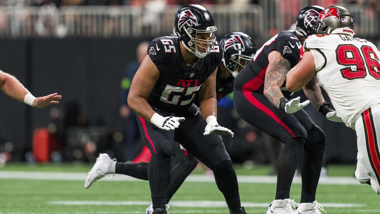 Matthew Bergeron reprend l’entraînement avec de nouveaux Falcons