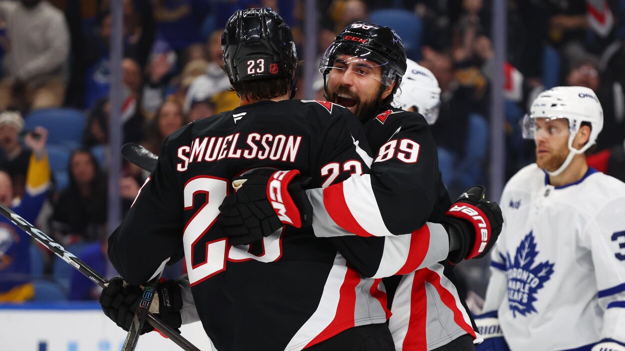 Les Maple Leafs trébuchent à Buffalo