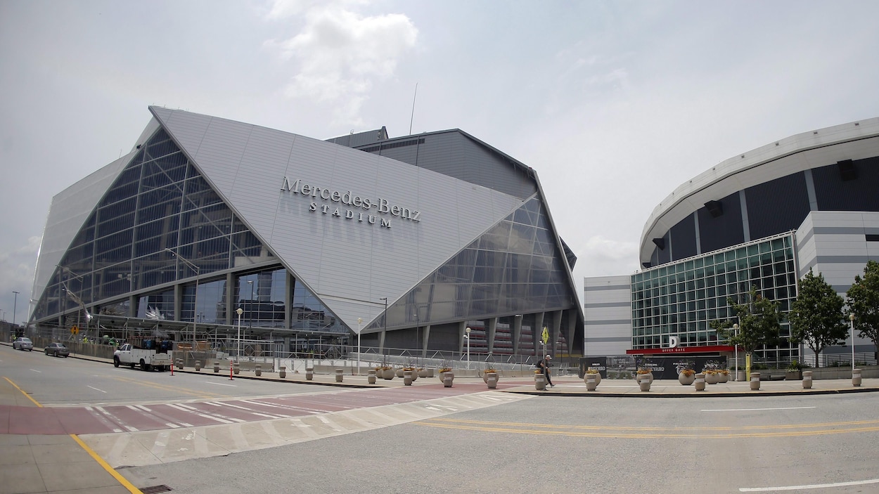 Le stade Mercedes Benz, domicile de l'Atlanta United dans la MLS et des Falcons d'Atlanta dans la NFL Le stade Mercedes Benz, domicile de l'Atlanta United dans la MLS et des Falcons d'Atlanta dans la NFL