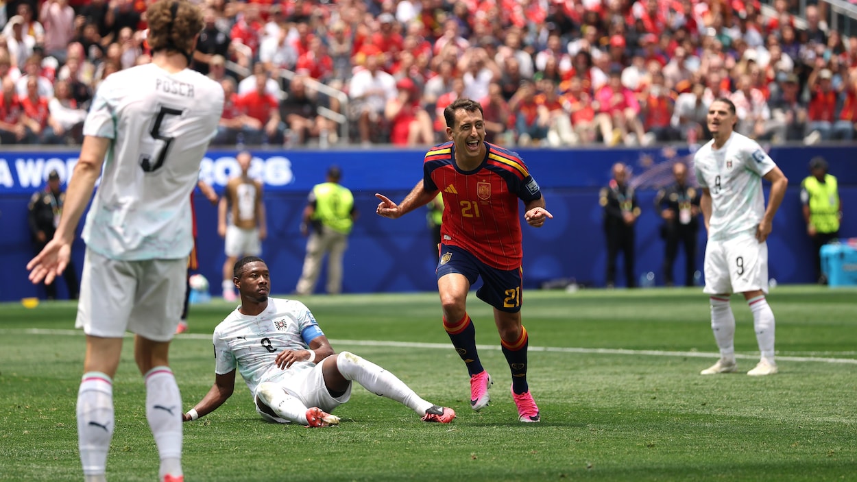 L’Espagne domine l’Autriche et passe en huitièmes de finale au Mondial