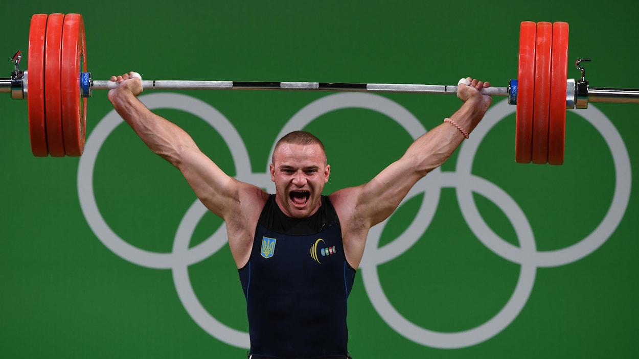 Le champion d’haltérophilie Oleksandr Pielieshenko perd la vie au combat en Ukraine