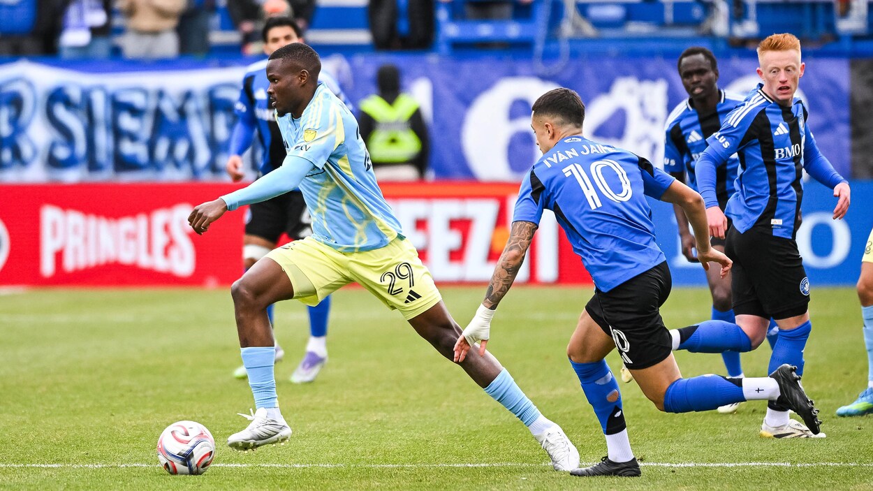 Le CF Montréal rate son ouverture locale