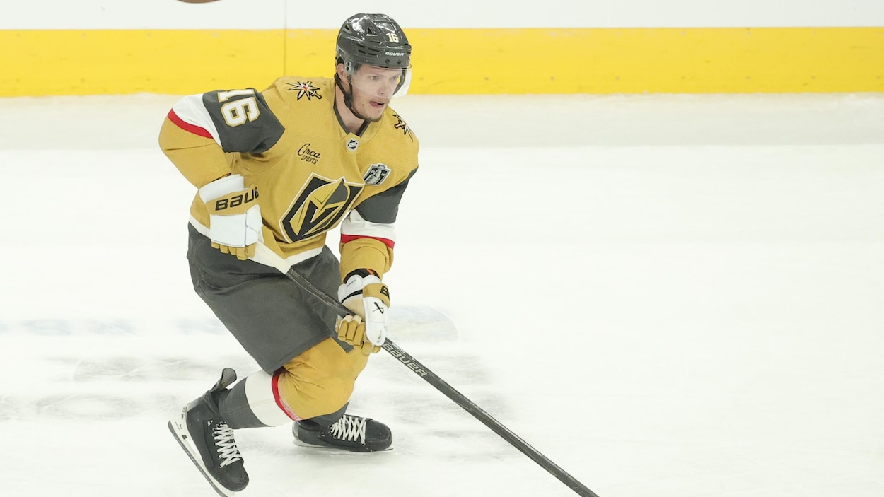 Les Rangers acquièrent Pavel Dorofeyev des Golden Knights