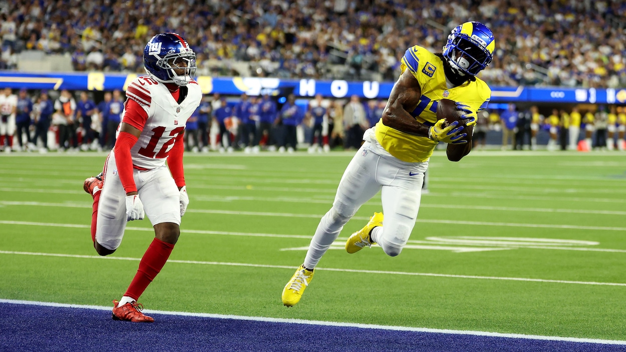 Davante Adams et les Rams dominent les Giants