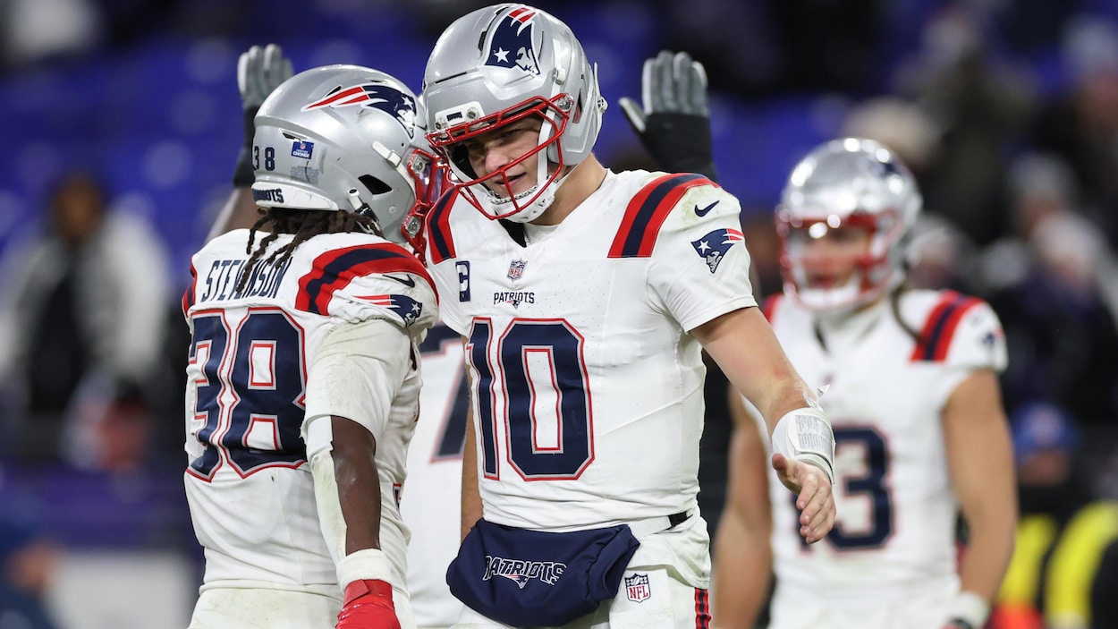 Drake Maye mène les Patriots vers les éliminatoires en battant les Ravens 28-24