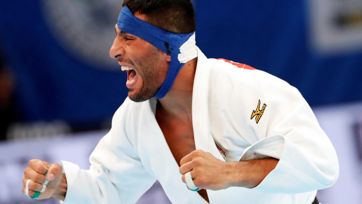 Saeid Mollaei expulse un cri en positon de combat.