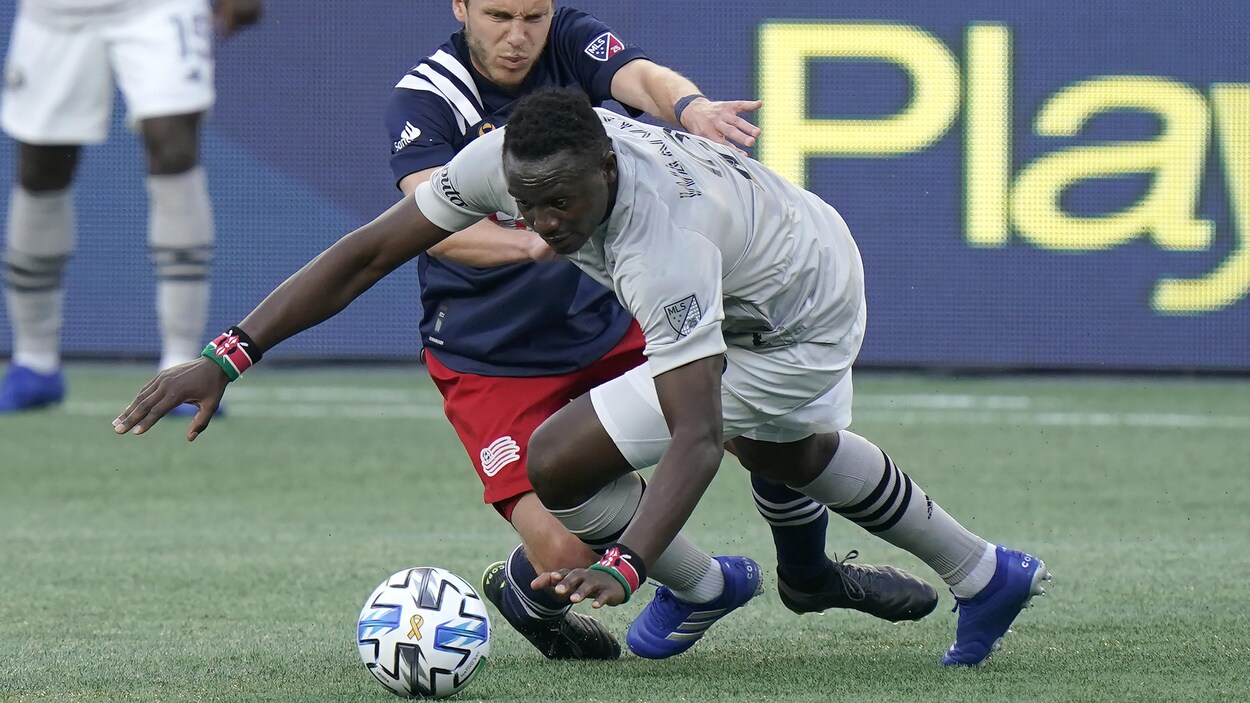 Scott Caldwell et Victor Wanyama