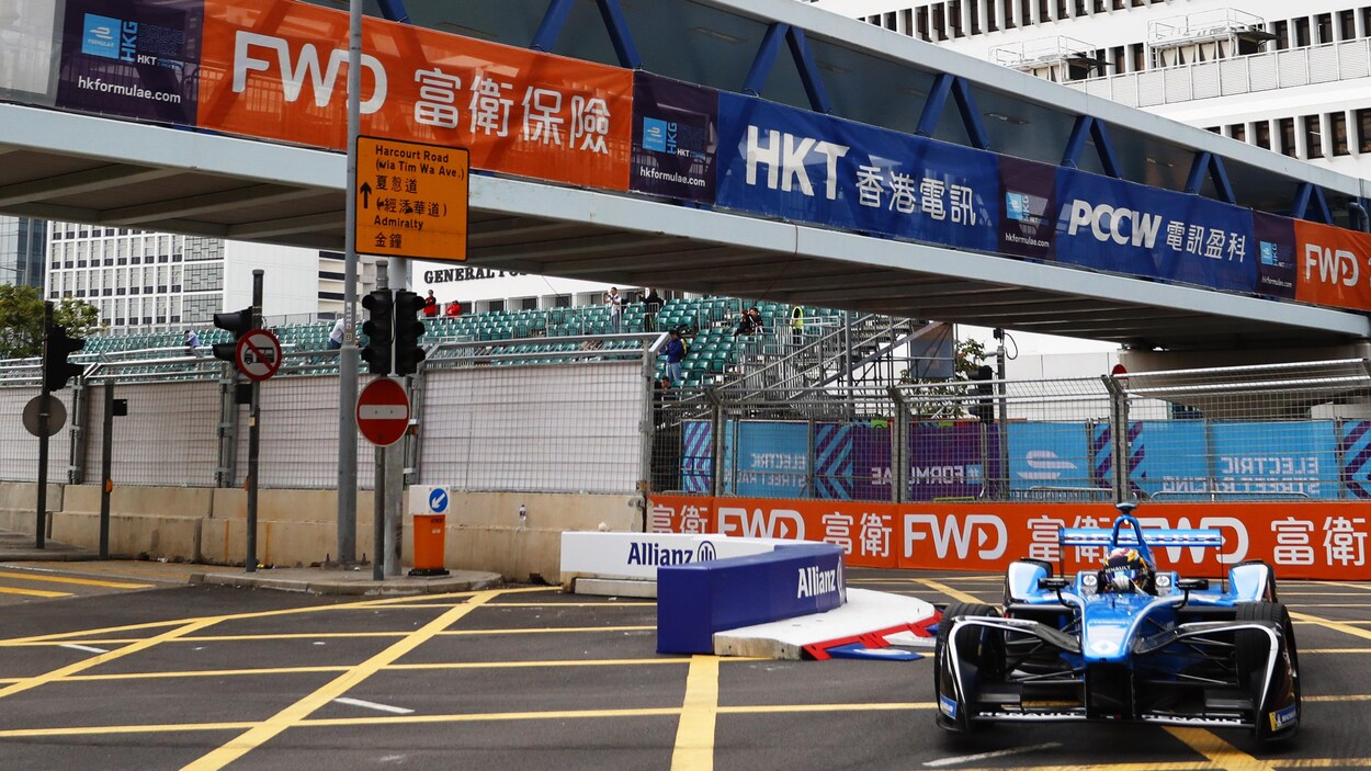 Sébastien Buemi à Hong Kong Sébastien Buemi à Hong Kong