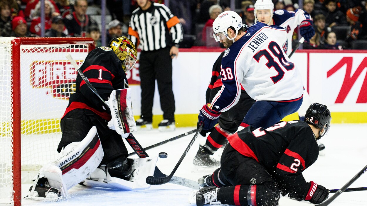 Les Blue Jackets défont les Sénateurs à Ottawa