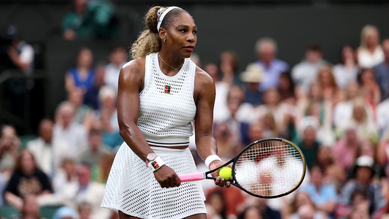 Touchée à un genou, Serena Williams hésite pour le double avec Venus à Wimbledon