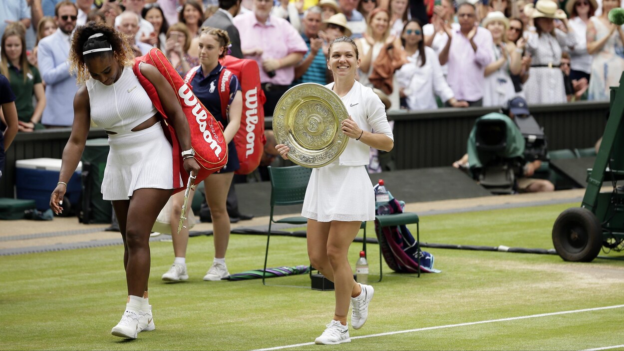 Elles quittent le court.