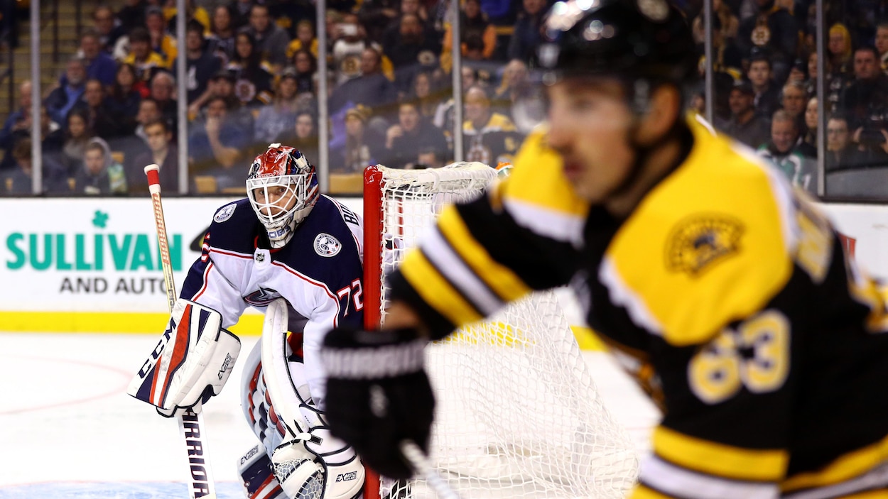 Sergei Bobrovsky (à gauche) et Brad Marchand