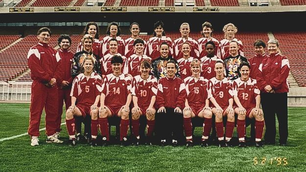L'équipe canadienne à la Coupe du monde féminine de 1995 L'équipe canadienne à la Coupe du monde féminine de 1995