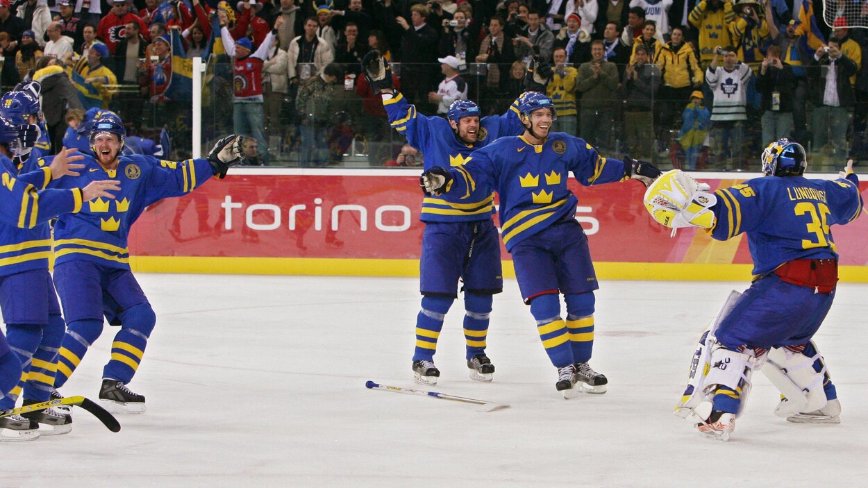 La Suède médaillée d'or au hockey lors des Jeux de 2006 à Turin