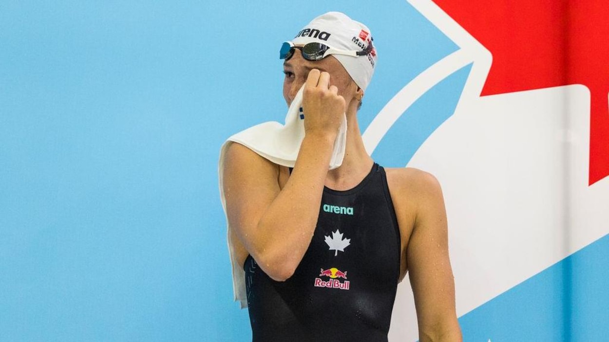 Summer McIntosh fracasse le record mondial du 200 m papillon