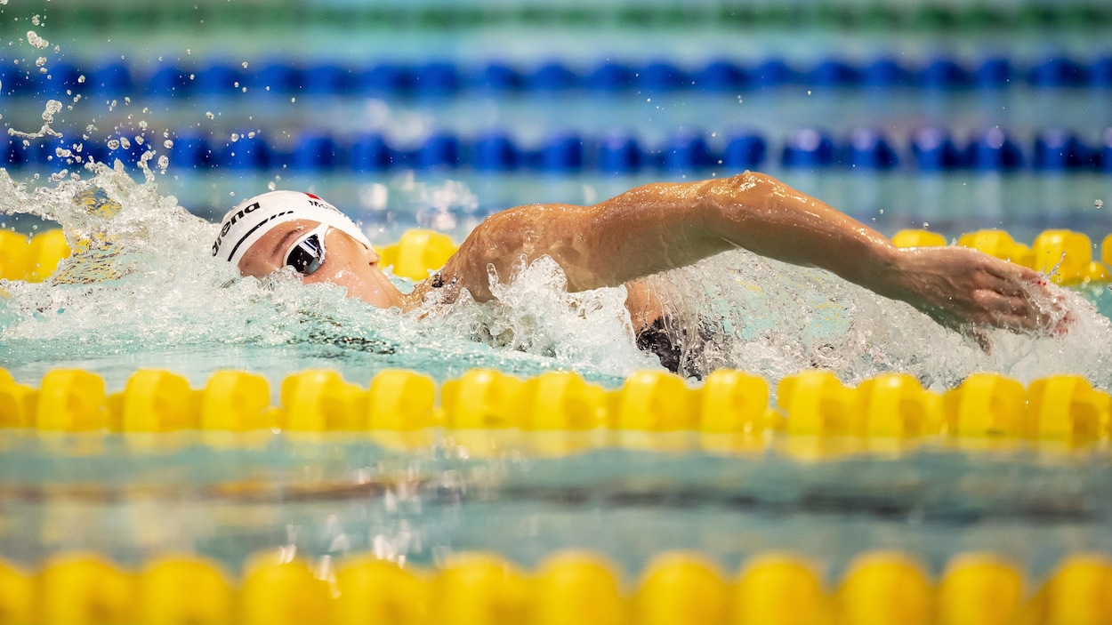Championnats panpacifiques : Summer McIntosh rate la finale du 400 m libre