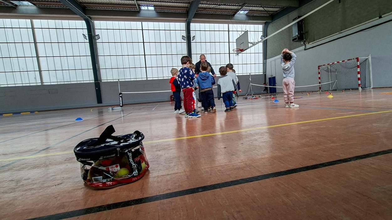 « Un budget qui éloignera les Québécois et les Québécoises du sport »