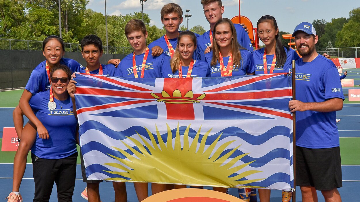 La Colombie-Britannique a terminée au deuxième rang de l'épreuve en équipe mixte, au tournoi de tennis des Jeux du Canada La Colombie-Britannique a terminée au deuxième rang de l'épreuve en équipe mixte, au tournoi de tennis des Jeux du Canada