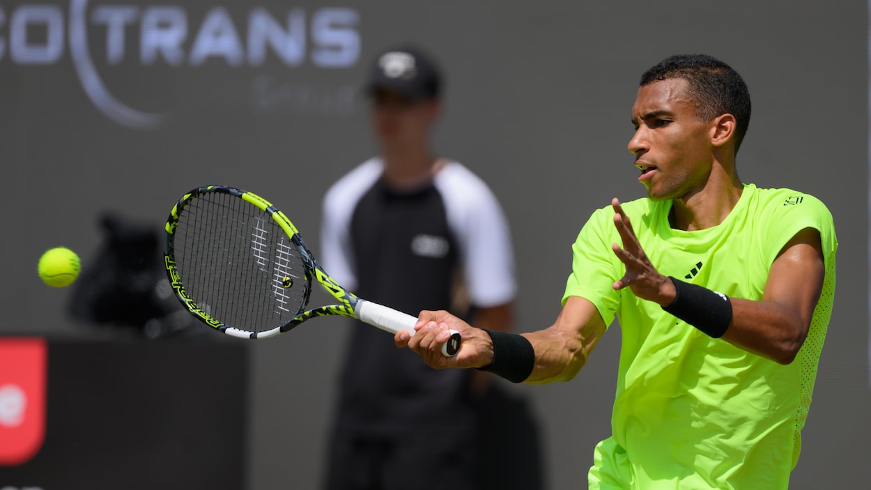 Félix Auger-Aliassime et Gabriel Diallo atteignent les quarts de finale à Majorque